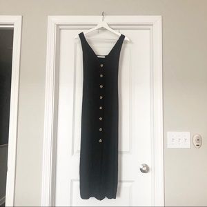 Black, midi boutique dress!